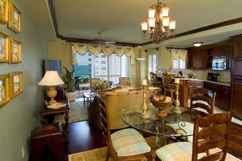 Sea View Hotel, Bal Harbour, On The Ocean, Private kitchen