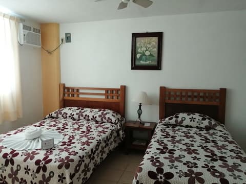 Hotel Vallartasol, Room