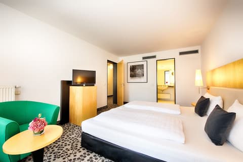 Offenbach Plaza Hotel, Room