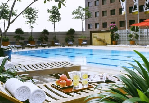 M Hotel Singapore City Centre, Pool