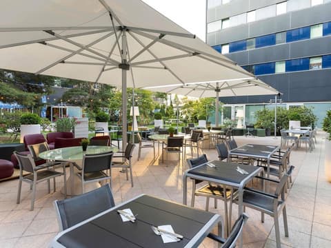 Novotel Zurich City West, Miscellaneous