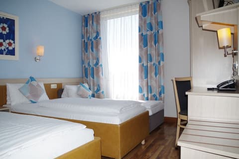 Hotel Imperial, Room