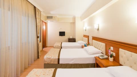Prestige Hotel Old City, Room