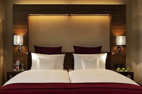 Flemings Hotel Frankfurt Main - Riverside, Room