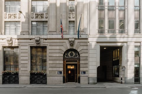 Club Quarters Hotel London City, Exterior