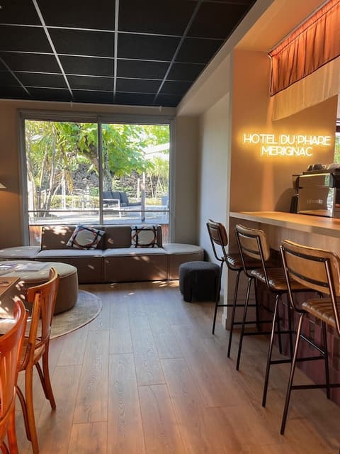 Best Western Hotel Du Phare, Bar (on property)