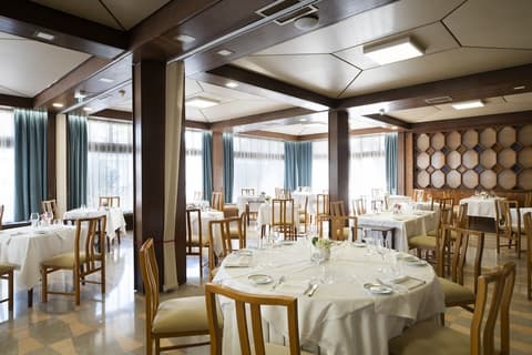 Hotel Fatima, Restaurant