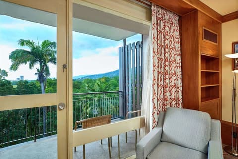 Hilton Trinidad & Conference Centre, Room