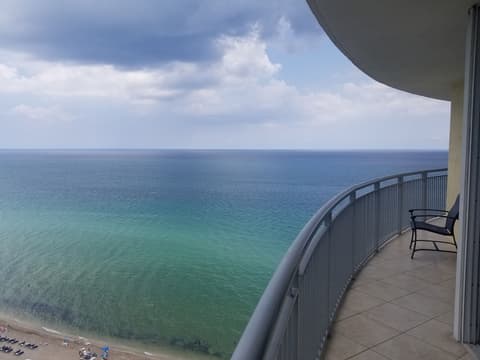 DoubleTree Resort & Spa by Hilton Ocean Point-N. Miami Beach, View from room