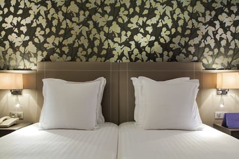 Timhotel Opera Blanche Fontaine, Room