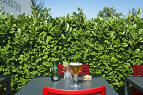 Campanile NATURE - Lyon Est Bron Eurexpo, Exterior