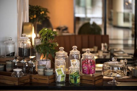 Radisson Blu Hotel, Beirut Verdun, Restaurant