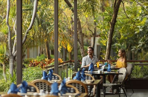 Padma Resort Legian, Breakfast area