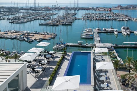 Hotel Mirador, Rooftop pool