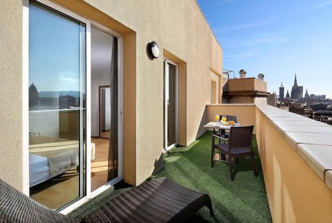 Hotel HCC MontBlanc, Miscellaneous