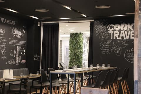 Hotel Num, Bar (on property)