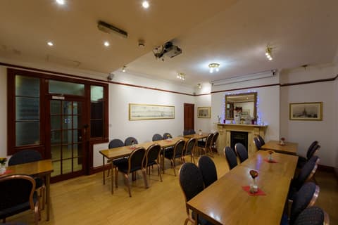 Shakespeare Hotel, Dining room