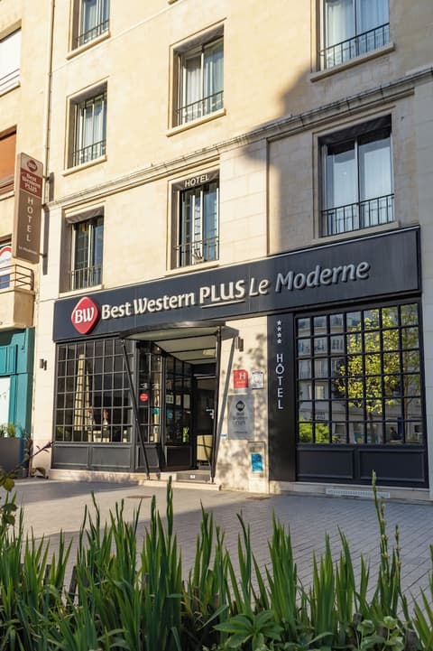 Best Western Plus Le Moderne, Exterior