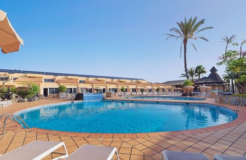 Arena Suite Hotel, Pool