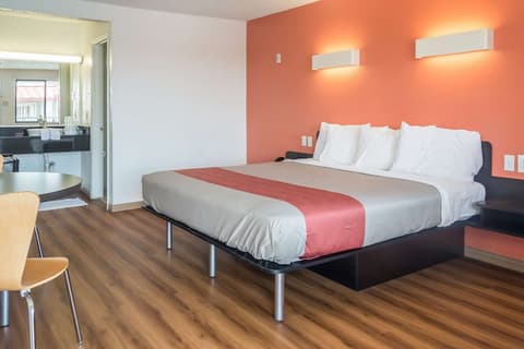 Motel 6 Mesquite, TX - Rodeo - Convention Ctr, Room