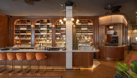 Craves Hotel, Reception