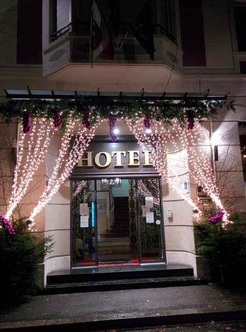 Hotel de la Bourse, Sure Hotel Collection by Best Western, Front of property - evening/night