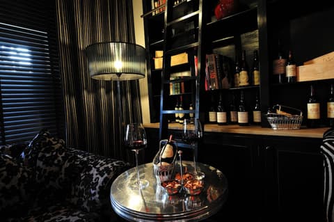 Stage47, Property amenity