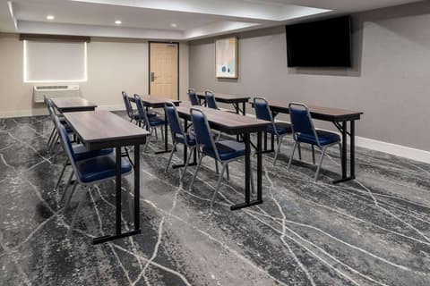 Ramada by Wyndham Modesto Yosemite Area, Meeting facility