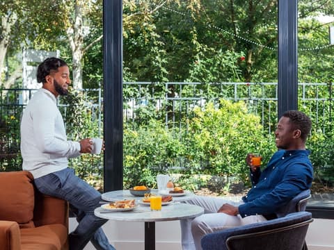 Aparthotel Adagio la Defense le Parc, Exterior