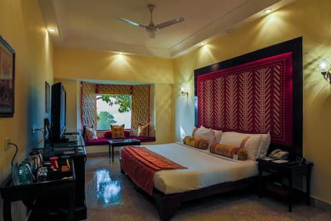 The Lalit Laxmi Vilas Palace, Room