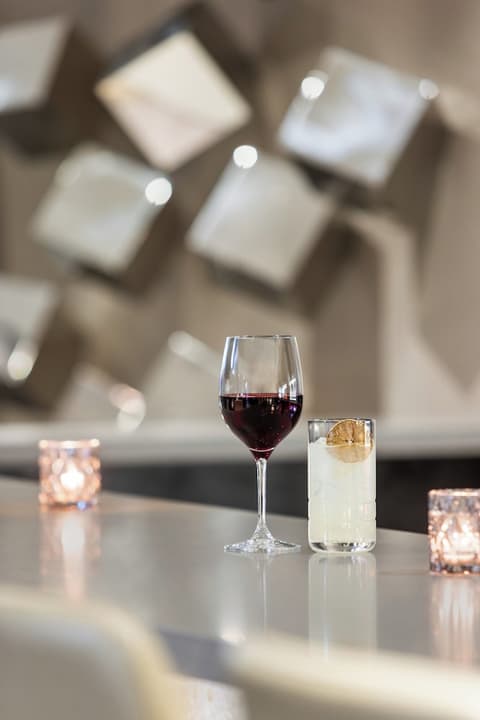 Crowne Plaza Toronto Airport by IHG, Restaurant