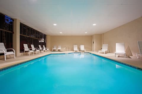 Holiday Inn Express Hotel & Suites Hermosa Beach by IHG, Pool