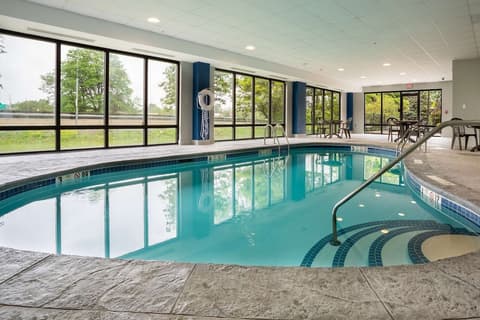 Hampton Inn Buffalo South/I-90, Pool