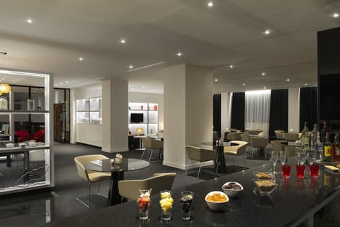 Melia Milano, Lobby lounge