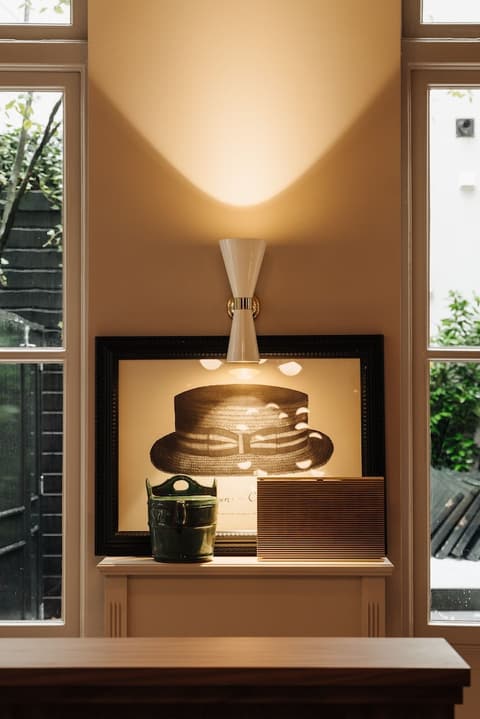 Hotel 717, Reception