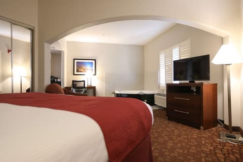 Best Western Lanai Garden Inn & Suites, Room