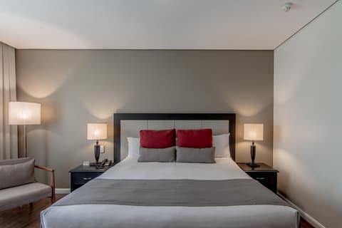 Hotel Deville Prime Porto Alegre, Room