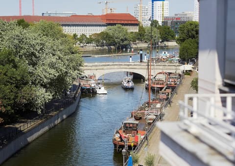 Living Hotel Berlin Mitte, Exterior