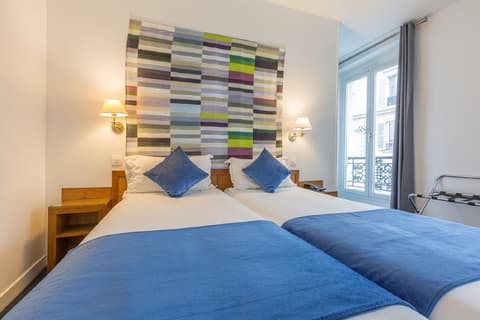 Hôtel Léman Opéra, Room