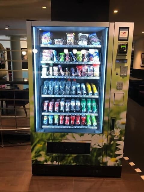 Gosset Hotel, Vending machine