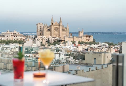 Hotel Saratoga, Restaurant