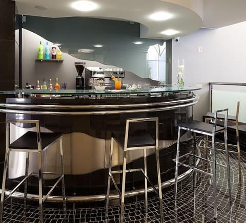 Hotel Alif Avenidas, Bar (on property)