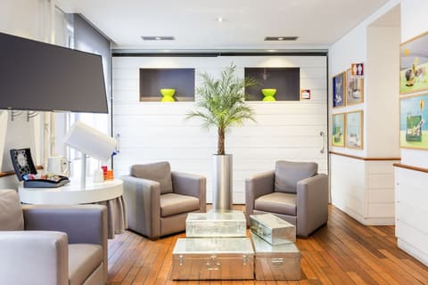 ibis Styles Asnières Centre, Lobby sitting area