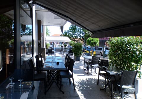 Terminus du Forez Saint Etienne Centre Gare Chateaucreux, Terrace/patio