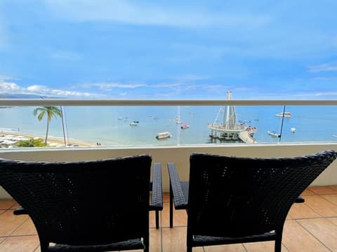 Hotel Delfin PV Beach Resort, Terrace/patio