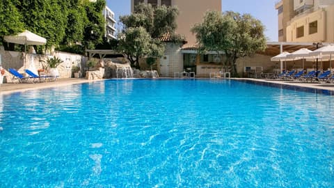 Cleopatra Hotel, Pool