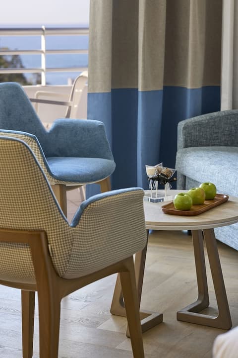 Mediterranean Beach Hotel, Room