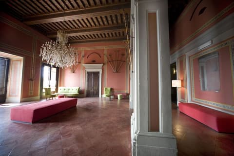 Villa Pitiana, Lobby