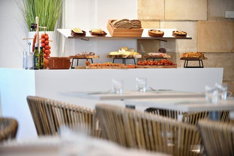 Salles Hotel Marina Portals, Breakfast buffet