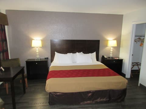 Fort Lauderdale Gardens Inn & Suites, Room